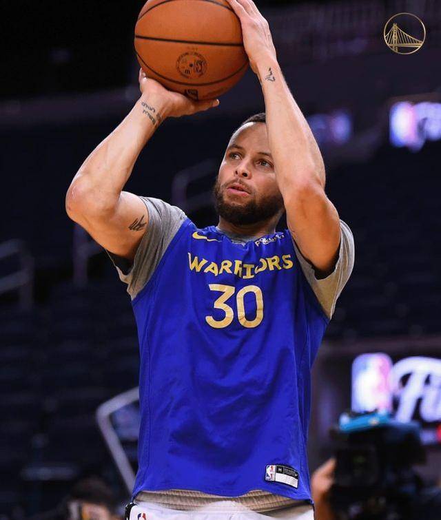 开云APP-包含葡萄牙体育今晨刷新队史纪录，志在NBA总决赛名次提升，信心回归，数据趋势出现新变化的词条